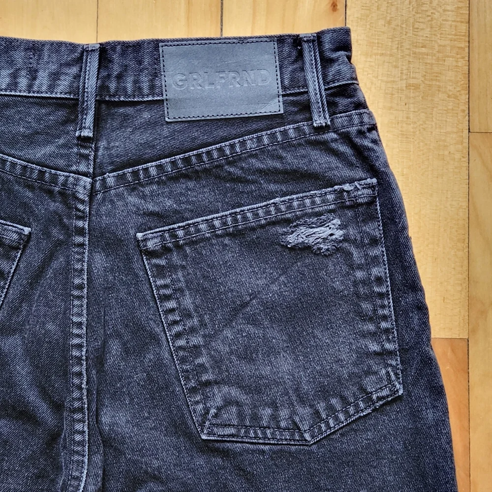 NWT GRLFRND The Jules Vintage Cut Off Denim Shorts in Highland - 25 - Picture 9 of 9